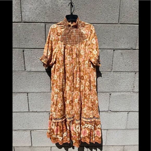 Spell and the gypsy Anne midi gown - Picture 2 of 10